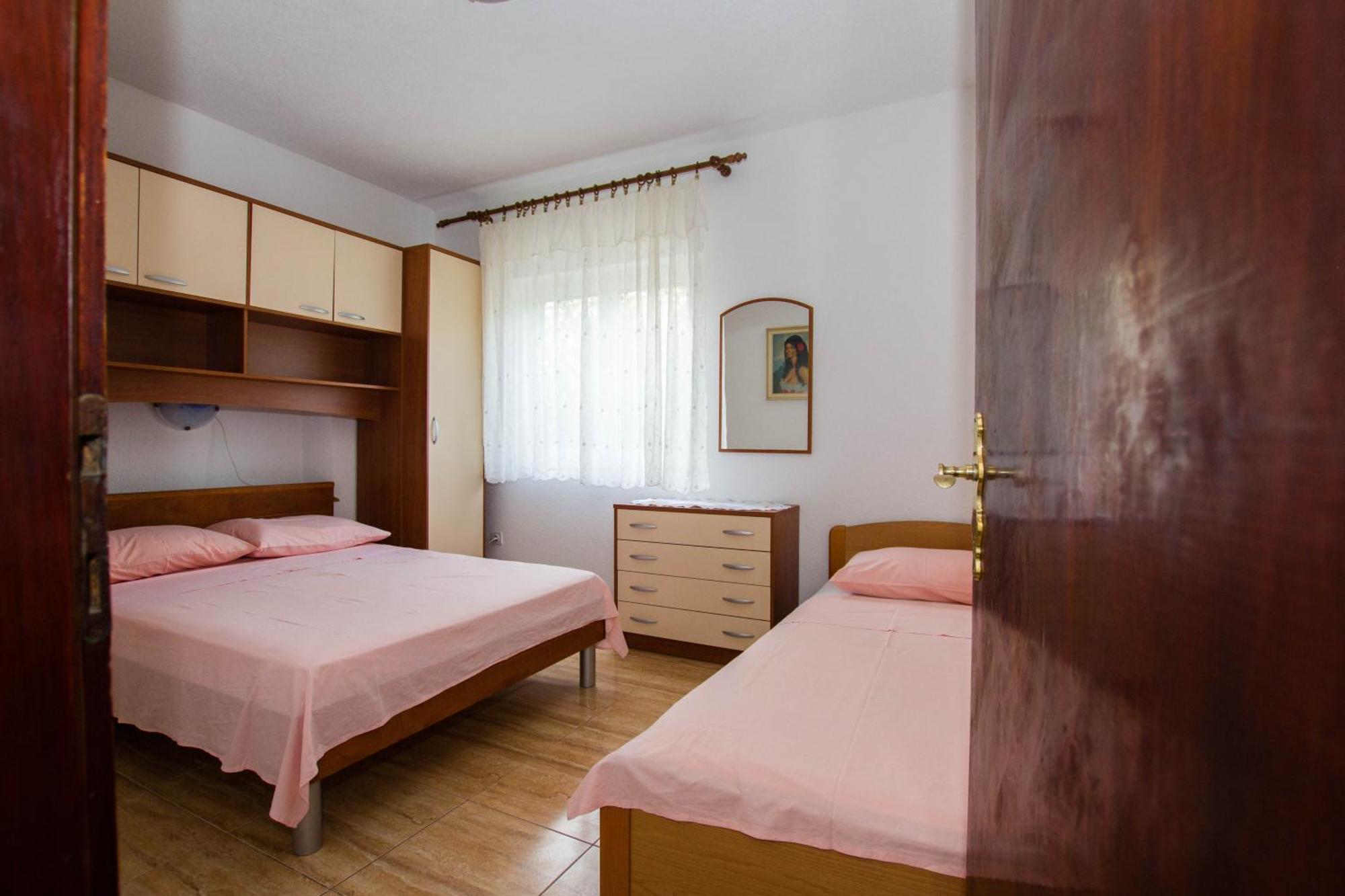 Apartments Bartul Sućuraj Δωμάτιο φωτογραφία