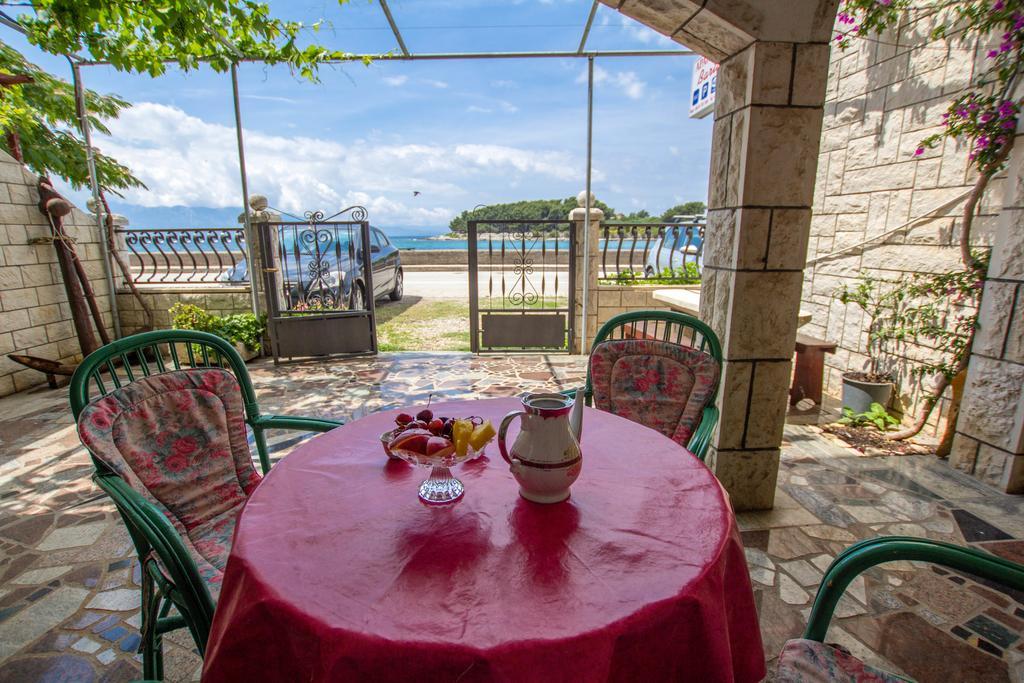 Apartments Bartul Sućuraj Εξωτερικό φωτογραφία