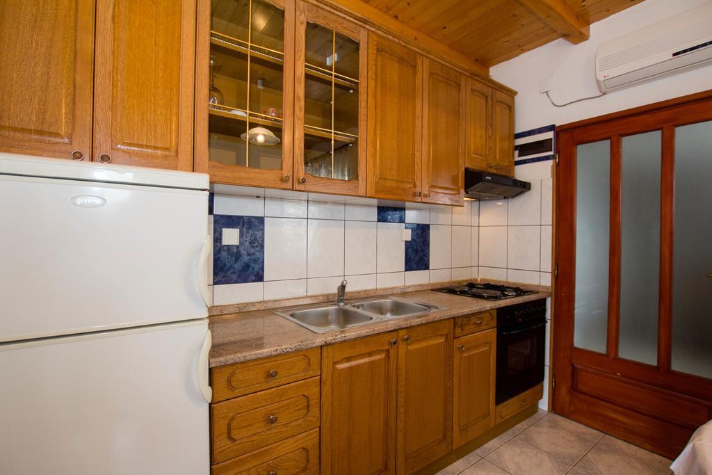 Apartments Bartul Sućuraj Εξωτερικό φωτογραφία