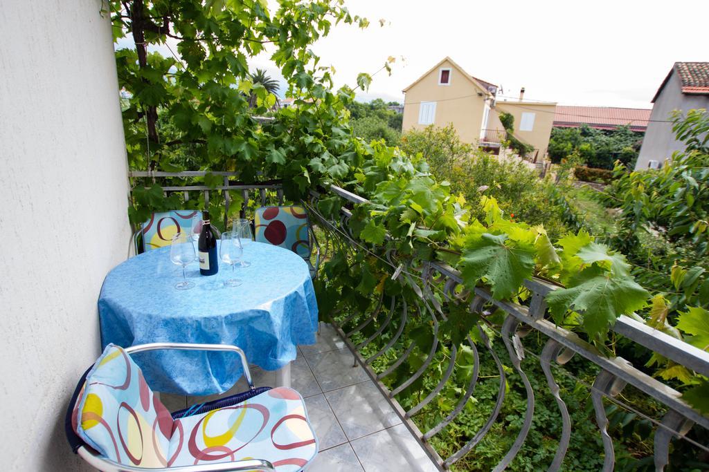 Apartments Bartul Sućuraj Εξωτερικό φωτογραφία