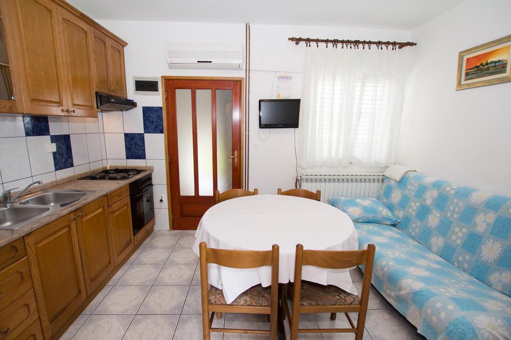 Apartments Bartul Sućuraj Εξωτερικό φωτογραφία