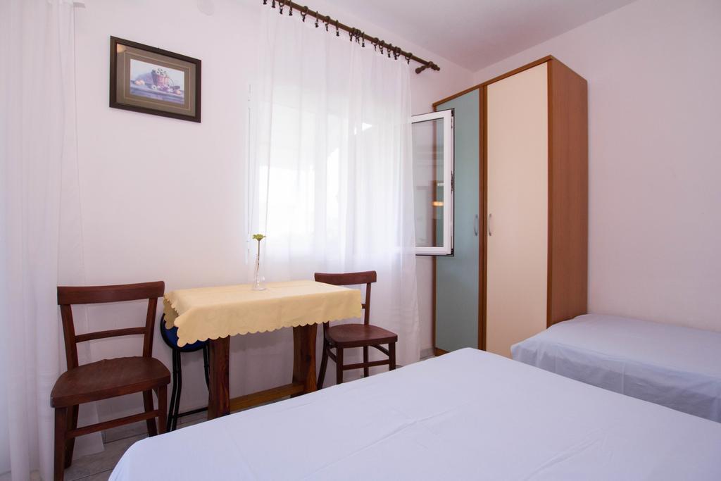 Apartments Bartul Sućuraj Εξωτερικό φωτογραφία