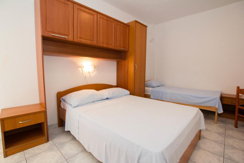 Apartments Bartul Sućuraj Εξωτερικό φωτογραφία