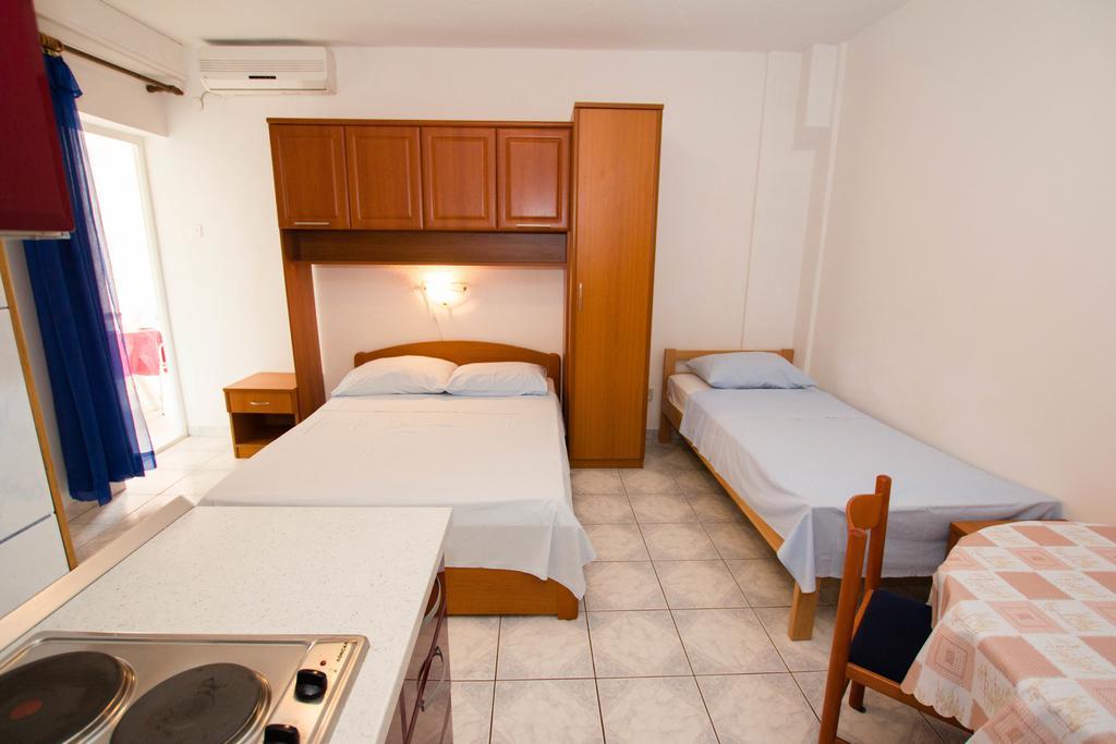 Apartments Bartul Sućuraj Εξωτερικό φωτογραφία