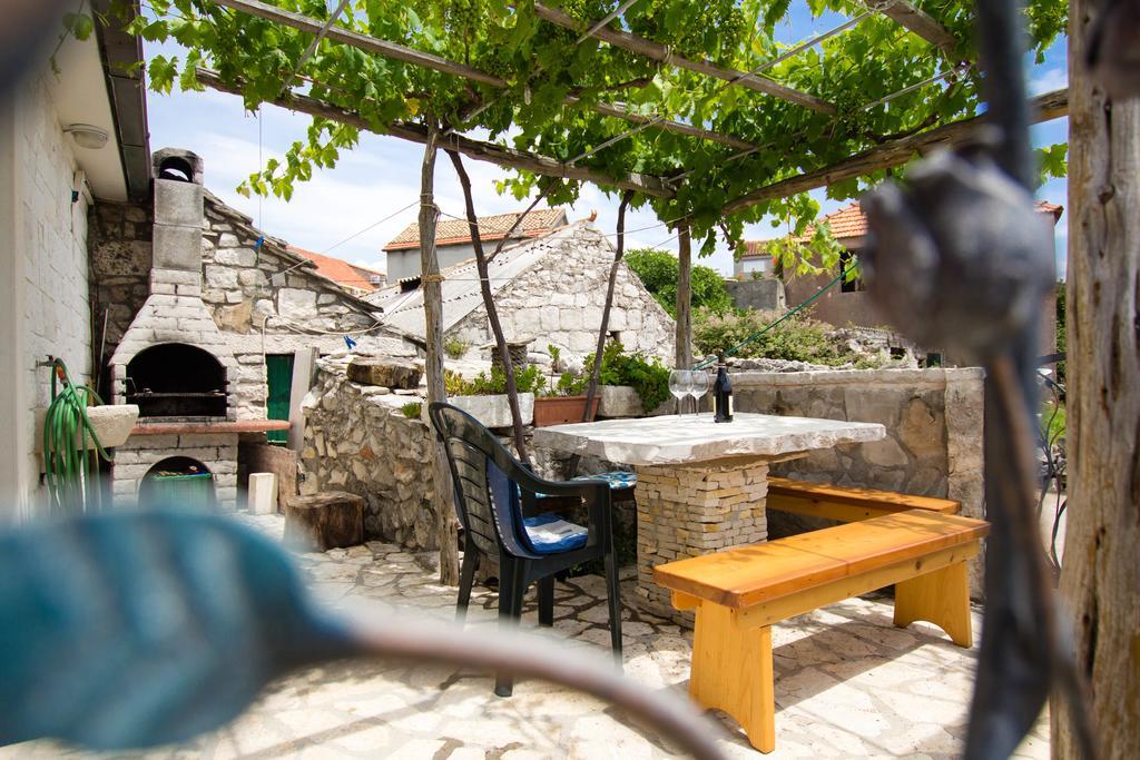 Apartments Bartul Sućuraj Εξωτερικό φωτογραφία